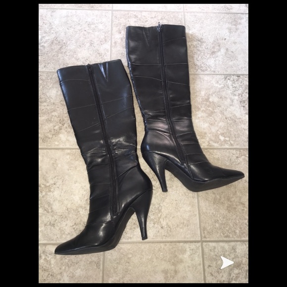 Knee high heel boots - Picture 1 of 3